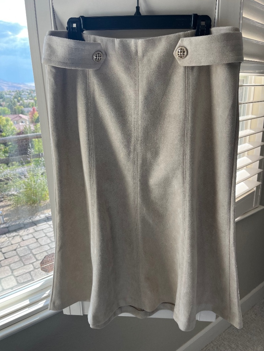 NYCC Faux Suede A-Line Skirt Cream Beige Size M Decorative Buttons
